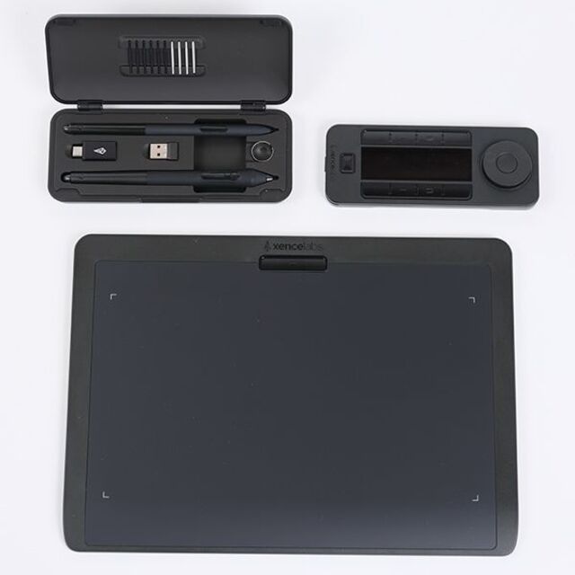 Xencelabs センスラボ 板タブ ミディアム 左手デバイスセットモデル スマホ/家電/カメラのPC/タブレット(PC周辺機器)の商品写真