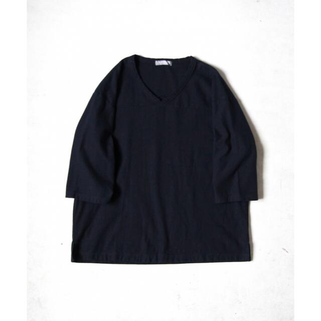 COMOLI(コモリ)のnest robe CONFECT コットンネップ天竺 フットボールシャツ メンズのトップス(Tシャツ/カットソー(半袖/袖なし))の商品写真