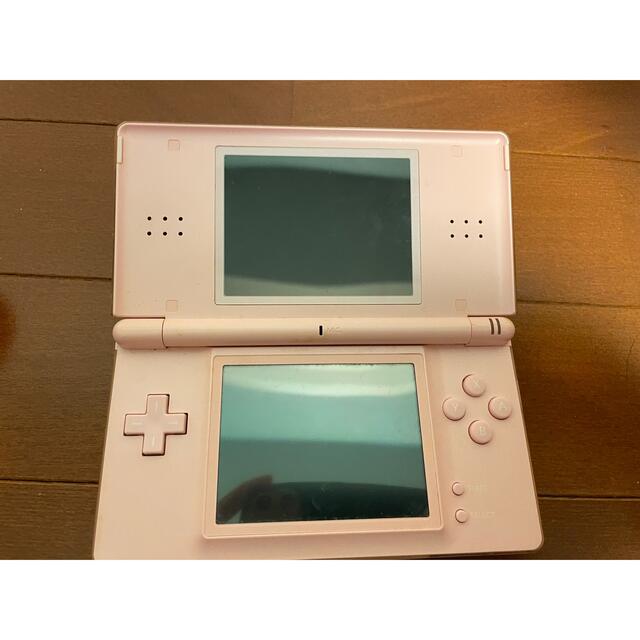 任天堂(ニンテンドウ)のNintend DS Lite ピンク エンタメ/ホビーのゲームソフト/ゲーム機本体(携帯用ゲーム機本体)の商品写真