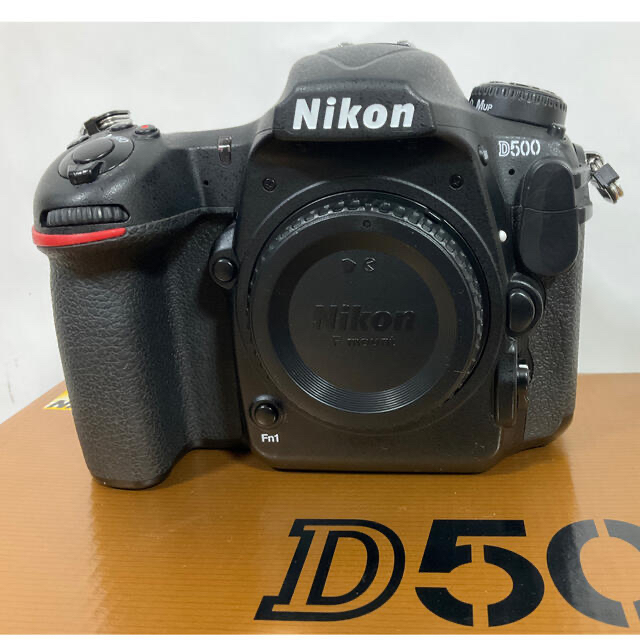 Nikon(ニコン)のニコン D500ボディ新品保証 スマホ/家電/カメラのカメラ(デジタル一眼)の商品写真