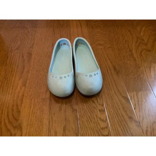 クロックス(crocs)のcrocsサンダル　22cm(サンダル)