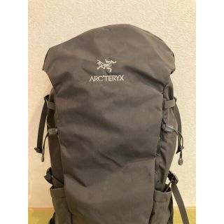 100%新品SALE ARC'TERYX - ARCTERYX アークテリクス BRIZE 32 超美品