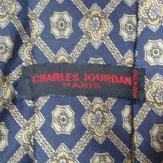 シャルルジョルダン(CHARLES JOURDAN)の美品イタリア製シャルルジョルダンCHARLES JOURDANシルク ネクタイ(ネクタイ)