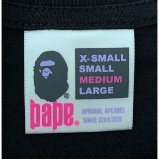 A BATHING APE - ☆激レア☆未使用☆ APE カレッジロゴ スワロフスキー
