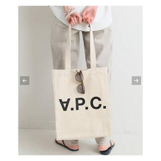【A.P.C.】TOTE LAURE BLACK ロゴトートバッグ
