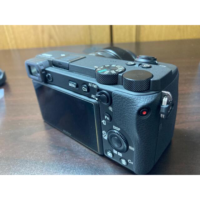 SONYα6600(本体)+ sony E 35mm F1.8 OSS(レンズ)-