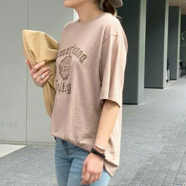 L'Appartement DEUXIEME CLASSE(アパルトモンドゥーズィエムクラス)の【AMERICANA/アメリカーナ】別注College Tシャツ レディースのトップス(Tシャツ(半袖/袖なし))の商品写真