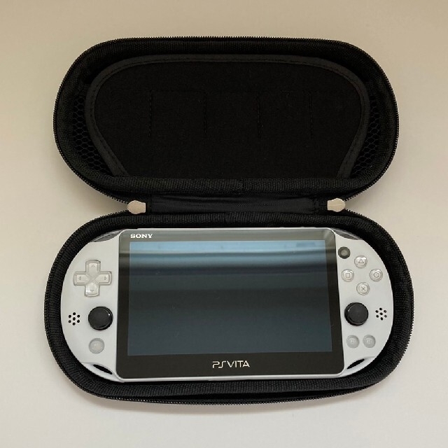 SONY PlayStation Vita PCH-2000（ソフト付） 5