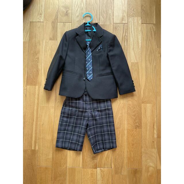 子供用スーツ キッズ/ベビー/マタニティのキッズ服男の子用(90cm~)(ドレス/フォーマル)の商品写真