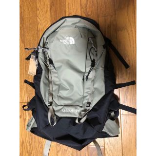 ザノースフェイス(THE NORTH FACE)のノースフェイス　tellus25 新品　レインカバー付き(バッグパック/リュック)