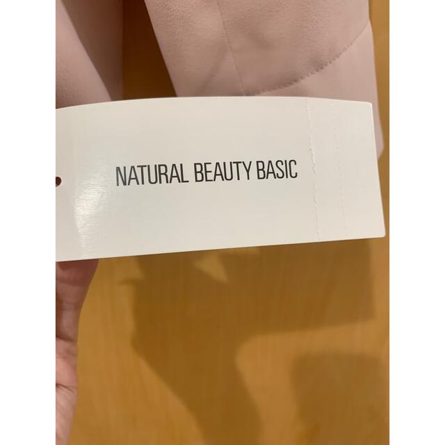 NATURAL BEAUTY BASIC(ナチュラルビューティーベーシック)の新品　ブラウス　38 レディースのトップス(シャツ/ブラウス(長袖/七分))の商品写真