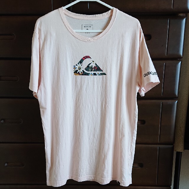 QUIKSILVER(クイックシルバー)のＱＵＩＫ SILVER 半袖Tシャツ サイズＸＬ メンズのトップス(Tシャツ/カットソー(半袖/袖なし))の商品写真