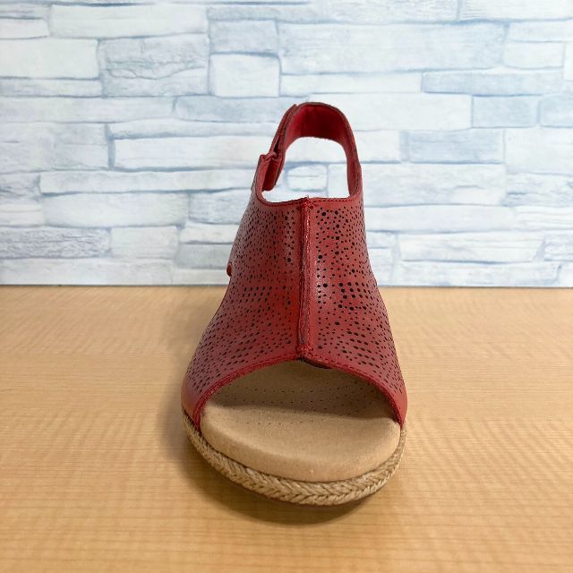 Clarks(クラークス)の【Clarks】　レザーサンダル　クラークス　 レディースの靴/シューズ(サンダル)の商品写真