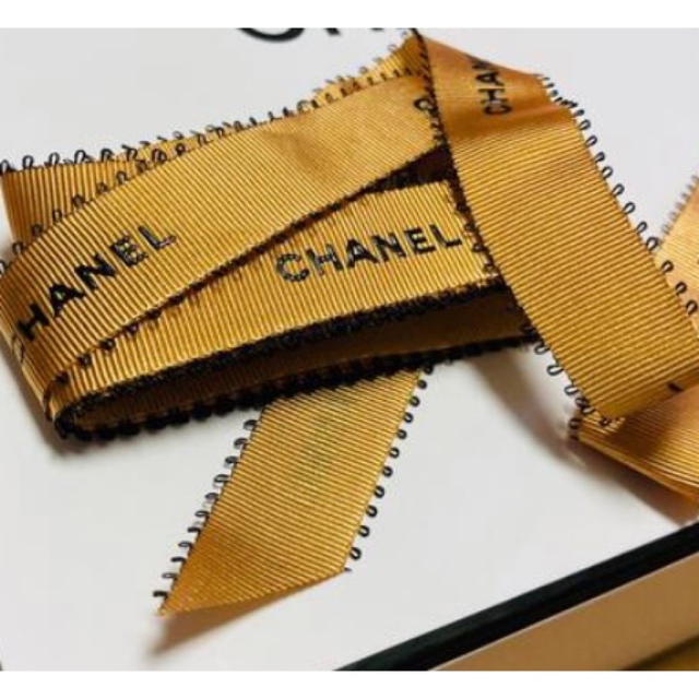 CHANEL(シャネル)のCHANEL リボン インテリア/住まい/日用品のオフィス用品(ラッピング/包装)の商品写真