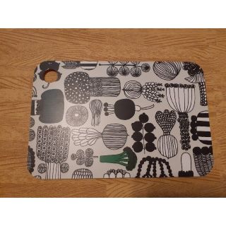 マリメッコ(marimekko)のマリメッコ  Puutarhurin Parhaat チョッピングボード まな板(調理道具/製菓道具)