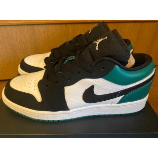 ナイキ(NIKE)のエアジョーダン1 low(GS)(スニーカー)