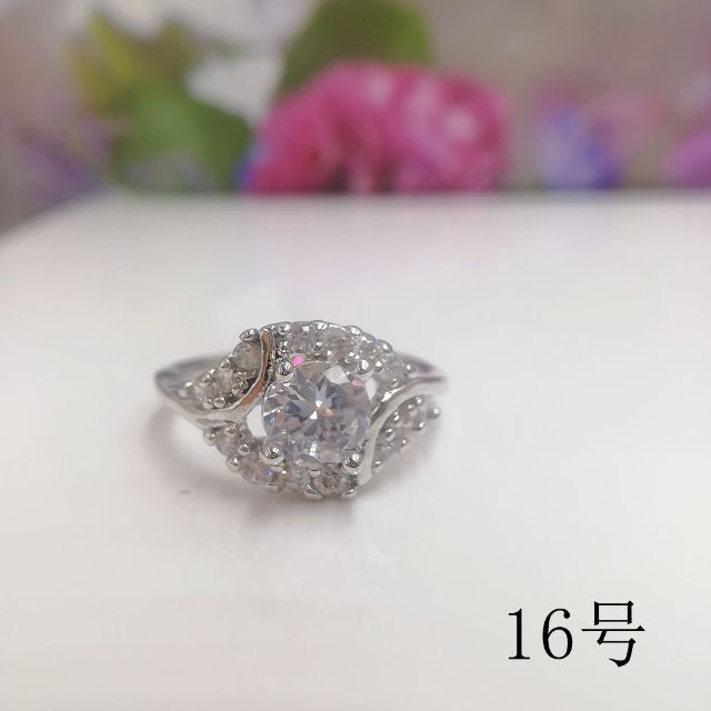 tt16075閉店セール16号リング本物そっくり高級模造ダイヤモンドリング レディースのアクセサリー(リング(指輪))の商品写真