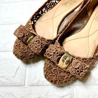 Salvatore Ferragamo ヴァラ 総レース フラットシューズ-