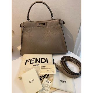 ！売り切れました！【美品】FENDI フェンディ ピーカブー グレージュ