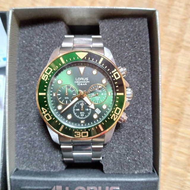 SEIKO(セイコー)の美品　SEIKO  LORUS クロノグラフ　グリーン メンズの時計(腕時計(アナログ))の商品写真