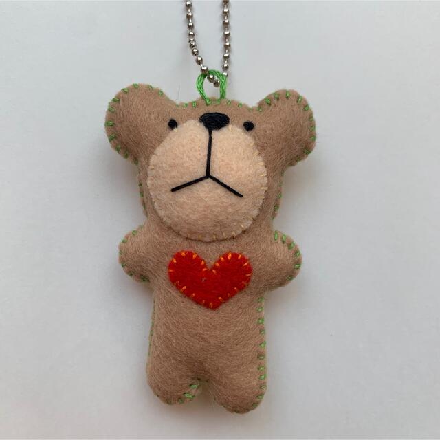 ⭐︎ハンドメイド⭐︎ フェルト マスコット キーホルダー ストラップ くま | フリマアプリ ラクマ
