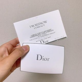 ディオール(Dior)のDior Snow ピュアパーフェクト　ファンデ　コンパクト(ファンデーション)