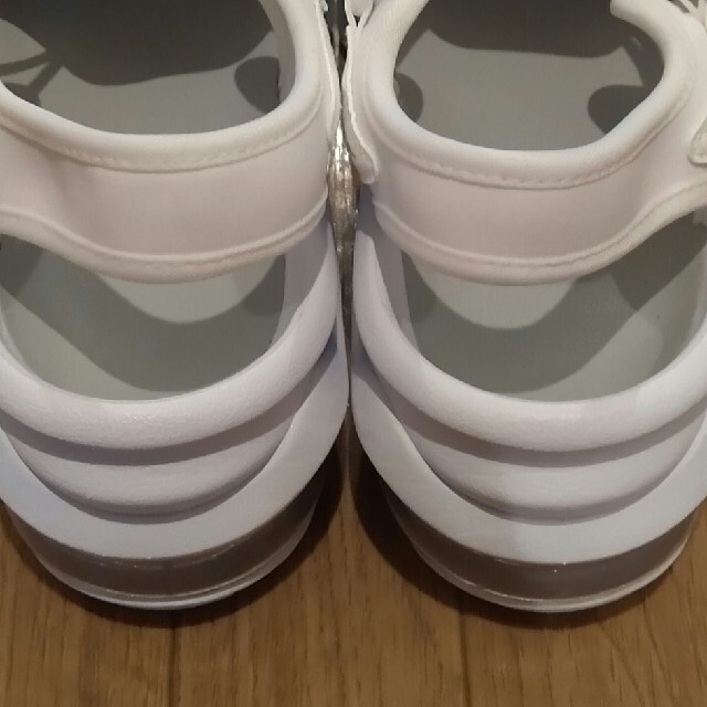 エアマックスココ ホワイト 23cm靴/シューズ