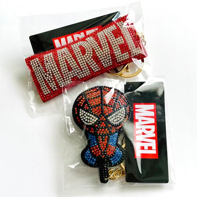 MARVEL(マーベル)のMARVEL ラインストーンマスコット スパイダーマン ロゴ キーホルダー エンタメ/ホビーのおもちゃ/ぬいぐるみ(キャラクターグッズ)の商品写真