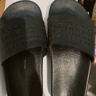 マルジェラ black logo ロゴ サンダル size43