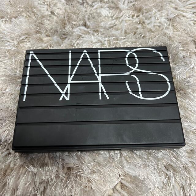 NARS(ナーズ)のNARSアイシャドーパレット コスメ/美容のベースメイク/化粧品(アイシャドウ)の商品写真