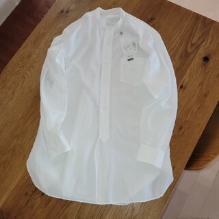 コモリ(COMOLI)のcomoli バンドカラーシャツ白レディース0(シャツ/ブラウス(半袖/袖なし))