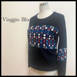 ビアッジョブルー(VIAGGIO BLU)のビアッジョブルー　Viaggio Blu ニット　長袖　Mサイズ　毛　U字(ニット/セーター)