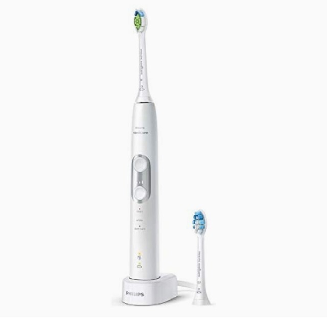 PHILIPS(フィリップス)のフィリップス 電動歯ブラシ　PHILIPS sonicare スマホ/家電/カメラの美容/健康(電動歯ブラシ)の商品写真