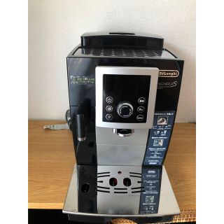 デロンギ(DeLonghi)のデロンギ　マグニフィカ　ECAM23260(エスプレッソマシン)