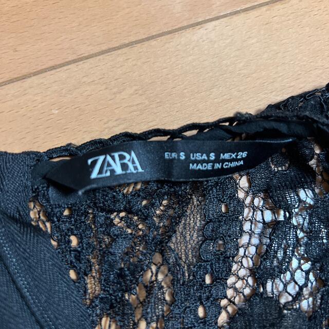 ZARA(ザラ)のレースカットソー レディースのトップス(カットソー(半袖/袖なし))の商品写真