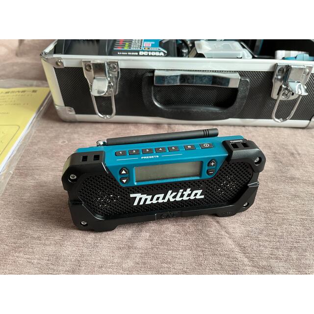 Makita(マキタ)の【美品】マキタ(makita) 防災用コンボキット インテリア/住まい/日用品の日用品/生活雑貨/旅行(防災関連グッズ)の商品写真