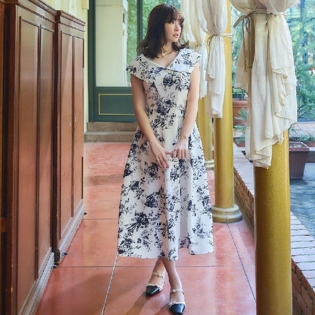 Her lip to - Secret Garden Midi Dressの通販 by m's shop ...