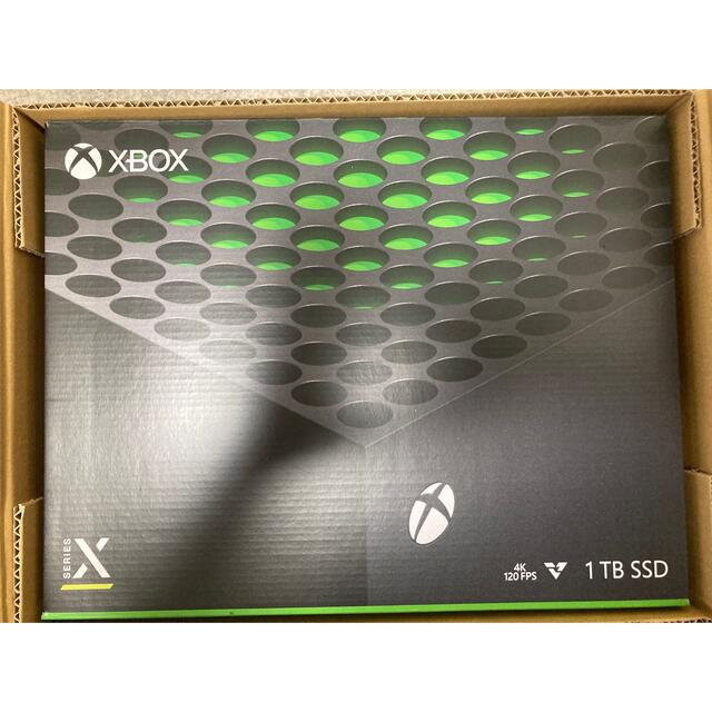 Xbox(エックスボックス)の「Microsoft Xbox Series X」   エンタメ/ホビーのゲームソフト/ゲーム機本体(家庭用ゲーム機本体)の商品写真