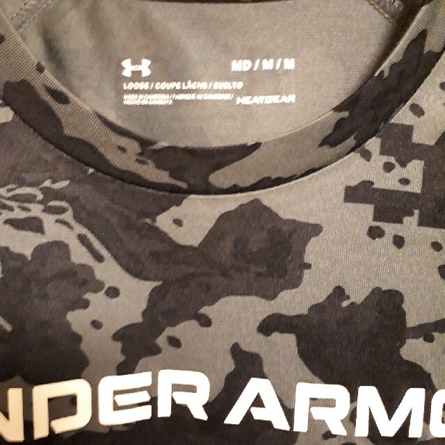 UNDER ARMOUR(アンダーアーマー)のアンダーアーマー　Tシャツ スポーツ/アウトドアのサッカー/フットサル(ウェア)の商品写真