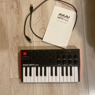 コルグ(KORG)のAKAI MPK mini mk3(MIDIコントローラー)