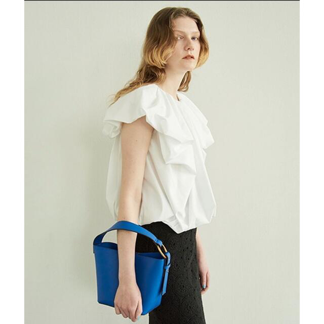 美品《ミラオーウェン》インナー付 ギャザーボリュームバルーンシルエットブラウス