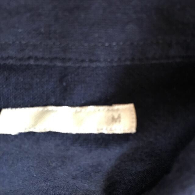 GU(ジーユー)の[新品未使用][値下げ] GU ジーユー 半袖シャツ リネン　ネイビー　紺 メンズのトップス(シャツ)の商品写真