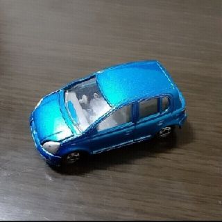 TOMICA VITZ(ミニカー)