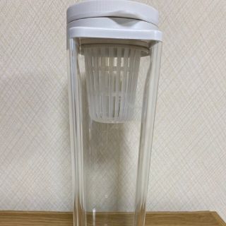 ムジルシリョウヒン(MUJI (無印良品))の無印アクリル冷水筒　2L(容器)