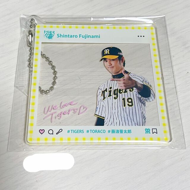 阪神タイガース 19 藤浪晋太郎 面倒く 缶バッジ③ キーホルダー① 阪神タイガース 19 藤浪晋太郎 面倒く 缶バッジ③ キーホルダー①