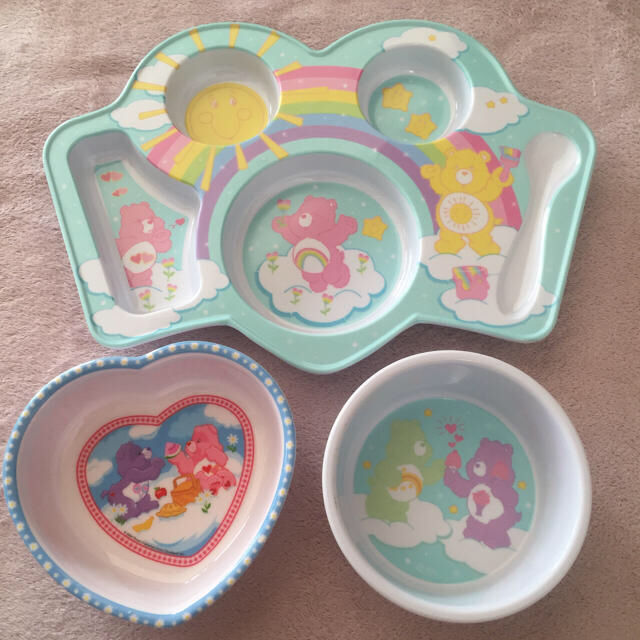 CareBears(ケアベア)のmmmm様　お取り置き　ケアベア CareBears 食器 キッズ/ベビー/マタニティの授乳/お食事用品(プレート/茶碗)の商品写真