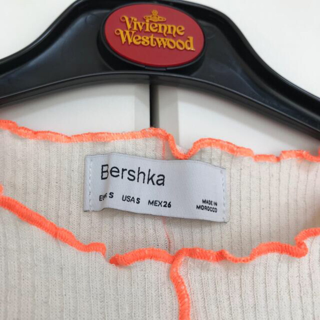 Bershka(ベルシュカ)の送料込 蛍光 ミニ フェス ZARA asos ビラボン 韓国  ロキシー  海 メンズのトップス(Tシャツ/カットソー(半袖/袖なし))の商品写真