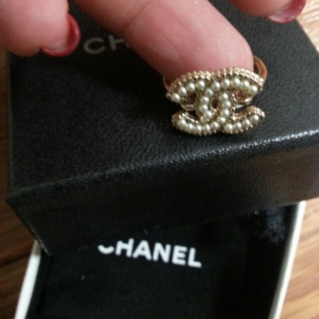 CHANEL(シャネル)のCHANEL パールリング レディースのアクセサリー(リング(指輪))の商品写真