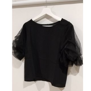 グレイル(GRL)の【GRL】袖チュール切り替えトップス (fo1104)(Tシャツ(半袖/袖なし))