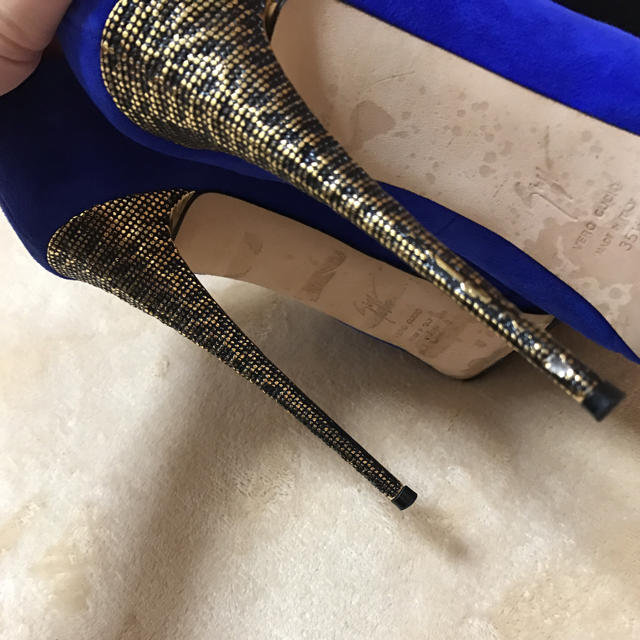 GIUZEPPE ZANOTTI(ジュゼッペザノッティ)の❁ジュゼッペザノッティ❁ レディースの靴/シューズ(ハイヒール/パンプス)の商品写真